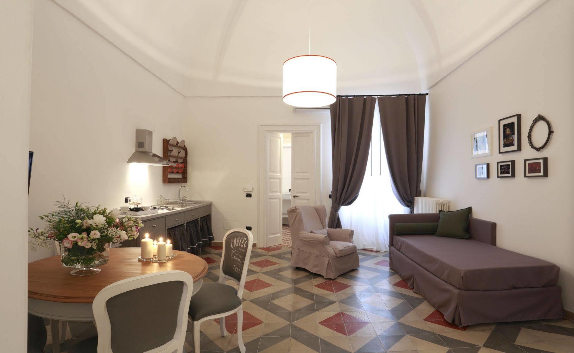Santa Marta Suites & Apartments Lecce Exterior foto